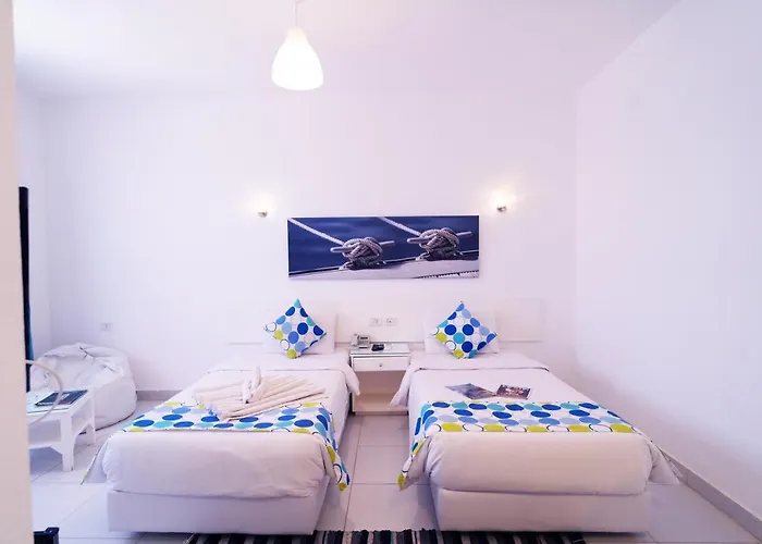 Lagoonie & Orman Evi *